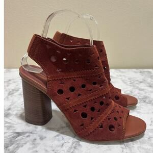 Topshop Nuvo Lasercut Suede Leather Sandal 39/8 Block Heel Open Toe Autuminal